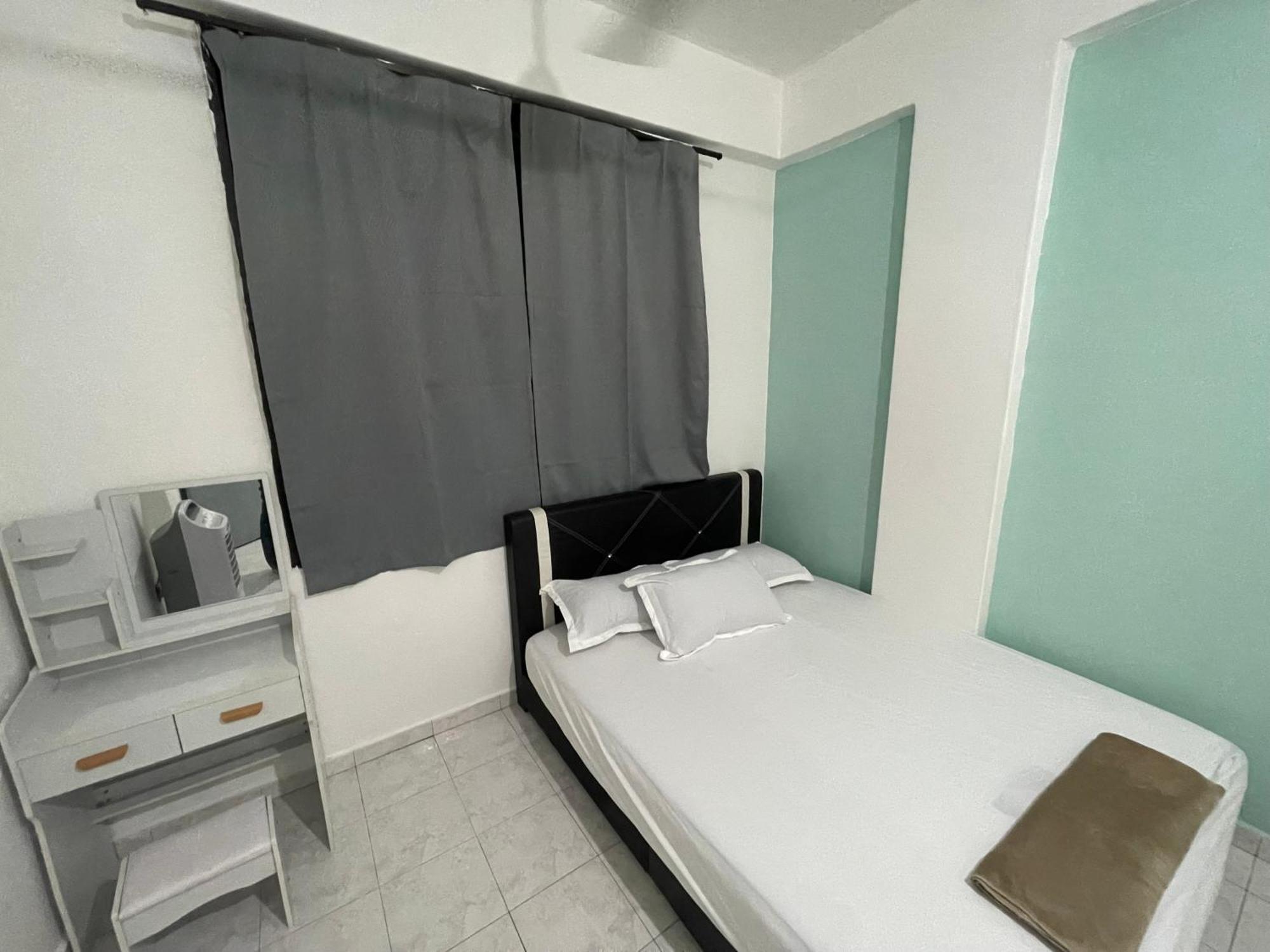Blissful Breeze 4 Rooms & Netflix By Ezyroom Melaka Ayer Keroh Esterno foto